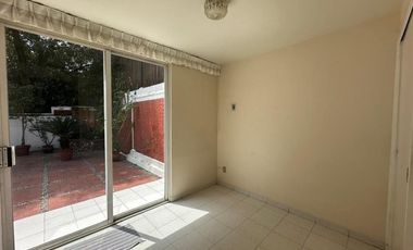 Casa en venta en San Jerónimo Lídice  calle Santiago
