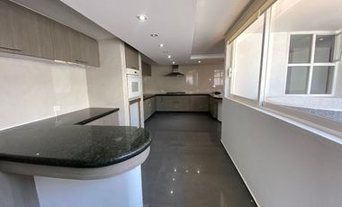 CASA EN VENTA EN JARDINES DEL PEDREGAL