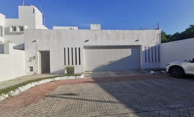 SE RENTA CASA EN PRIVADA EN CIUDAD DEL CARMEN