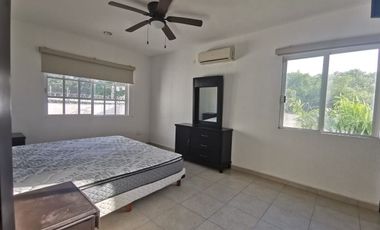 SE RENTA CASA EN PRIVADA EN CIUDAD DEL CARMEN