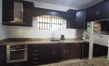 SE RENTA CASA EN PRIVADA EN CIUDAD DEL CARMEN