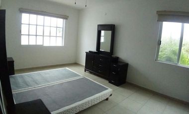 SE RENTA CASA EN PRIVADA EN CIUDAD DEL CARMEN