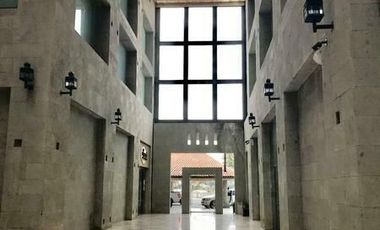 VENTA OFICINA PLAZA ANTIGUA ll