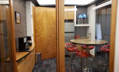 VENTA OFICINA PLAZA ANTIGUA
