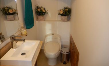 ALQUILER CASA CON 3 HABITACIONES AMOBLADA EN SAN ANTONIO, RIONEGRO