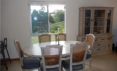 ALQUILER CASA CON 3 HABITACIONES AMOBLADA EN SAN ANTONIO, RIONEGRO