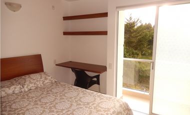 ALQUILER CASA CON 3 HABITACIONES AMOBLADA EN SAN ANTONIO, RIONEGRO