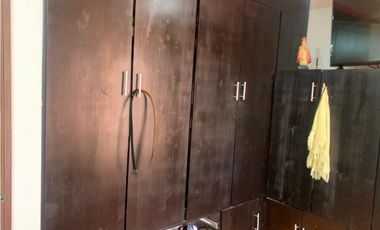 VENTA DE CASA 3 PISOS REFORMADA PEATONAL  ID 733