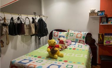 VENTA DE CASA 3 PISOS REFORMADA PEATONAL  ID 733