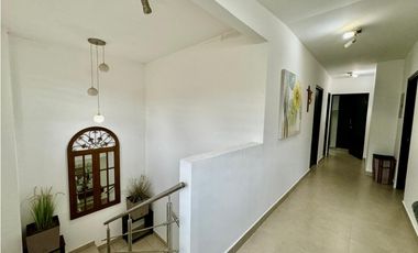 VENDO Y ALQUILO HERMOSA CASA EN PANAMA PACIFICO WOODLANDS cv