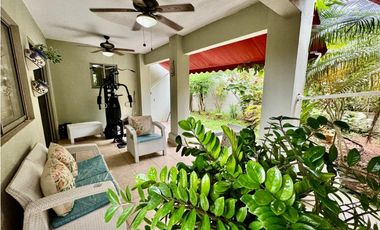 VENDO Y ALQUILO HERMOSA CASA EN PANAMA PACIFICO WOODLANDS cv