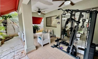 VENDO Y ALQUILO HERMOSA CASA EN PANAMA PACIFICO WOODLANDS cv