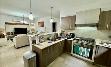 VENDO Y ALQUILO HERMOSA CASA EN PANAMA PACIFICO WOODLANDS cv