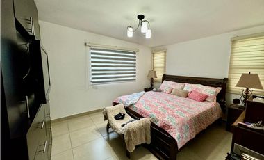 VENDO Y ALQUILO HERMOSA CASA EN PANAMA PACIFICO WOODLANDS cv