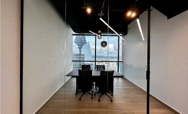OFICINA EN CALLE 50 TOWER BANK AMOBLADA 153M2 SERVICIOS INCLUIDOS