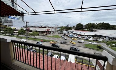 Se vende apartamento en La Alameda