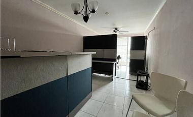 Se vende apartamento en La Alameda