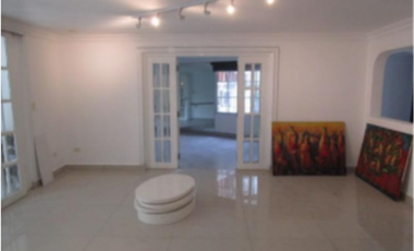Casa en El Hexágono, Altos del Golf