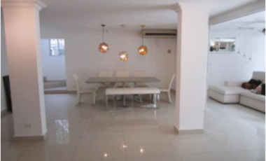 Casa en El Hexágono, Altos del Golf