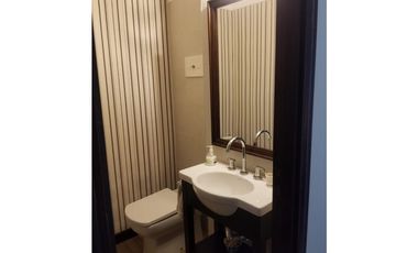 Chalet 4 ambientes. Barrio San Carlos