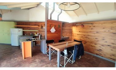 ** Casa PH sobre lote de 315 m2. Parque - Z/ Bestoso e Irala