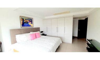 En venta departamento amoblado con vista al mar edf. Poseidón en Manta