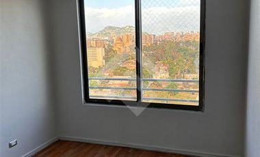 Departamento en Venta en Catedral con Av. Apóstol Santiago
