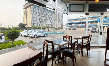Locales Comerciales Venta AV. Elmer Faucett y Tomás Valle  - CALLAO