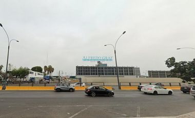 Locales Comerciales Venta AV. Elmer Faucett y Tomás Valle  - CALLAO