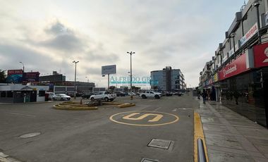 Locales Comerciales Venta AV. Elmer Faucett y Tomás Valle  - CALLAO