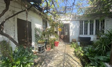 Casa en Venta en Barrio Italia, Salvador, Sucre