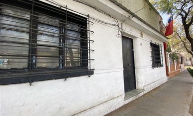 Casa en Venta en Barrio Italia, Salvador, Sucre