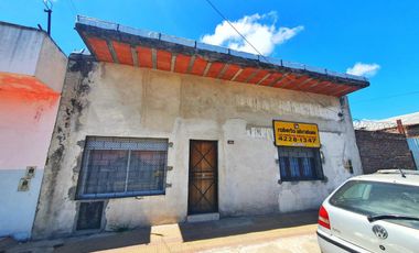 VENTA CASA 3 AMB 280 M2 PATIO VALENTIN ALSINA