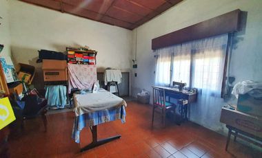 VENTA CASA 3 AMB 280 M2 PATIO VALENTIN ALSINA