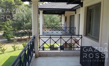 Espectacular casa en Saint Thomas Este en doble lote