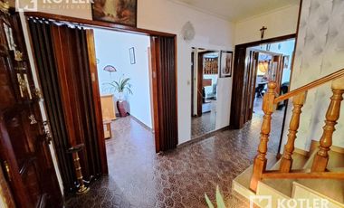 Oportunidad!  Muy lindo Chalet - 3 dormitorios - Temperley