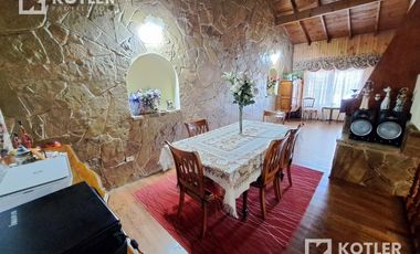 Oportunidad!  Muy lindo Chalet - 3 dormitorios - Temperley