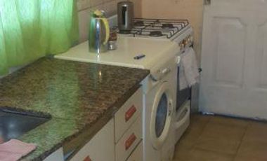 CASA 2 FAMILIAS CON SALIDA A 2 CALLES TOTAMENTE INDEPENDIENTES