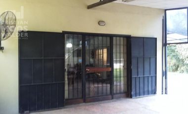 Casa  en venta 5 ambientes- Escobar