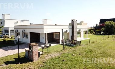 CASA VENTA CANNING BARRIO DON JOAQUIN