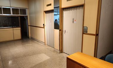 Venta oficina Rosario - 2 privados -  Permutas!