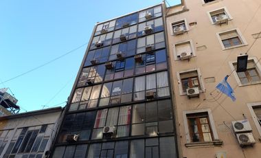 Venta oficina Rosario - 2 privados -  Permutas!