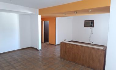 Venta oficina Rosario - 2 privados -  Permutas!