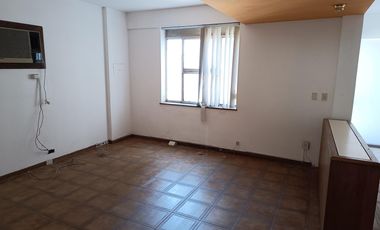 Venta oficina Rosario - 2 privados -  Permutas!