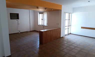 Venta oficina Rosario - 2 privados -  Permutas!