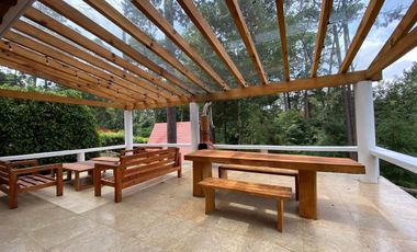 Casa en venta en Avandaro, Valle de Bravo