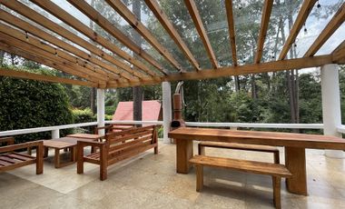 Casa en venta en Avandaro, Valle de Bravo