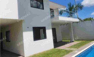 CASA EN VENTA CON ALBERCA NUEVA EN FRACC. SAN MARCOS  VILLAHERMOSA TABASCO