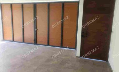 CASA EN VENTA CON ALBERCA NUEVA EN FRACC. SAN MARCOS  VILLAHERMOSA TABASCO