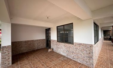 VENTA de CASA COMERCIAL en SANTA ROSA DE CABAL
